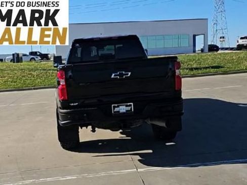 Used 2024 Chevrolet Silverado 2500 ZR2 w/ ZR2 Bison Edition AWD/4WD image 7