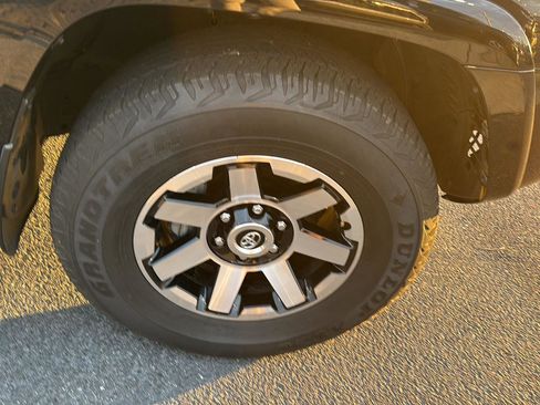 Certified 2023 Toyota 4Runner TRD Off-Road Premium w/ Moonroof Package image 36