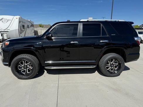 Used 2016 Toyota 4Runner Limited AWD/4WD image 6