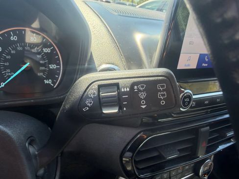 Used 2020 Ford EcoSport Titanium FWD image 16