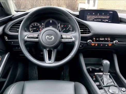 Used 2022 MAZDA MAZDA3 s image 5