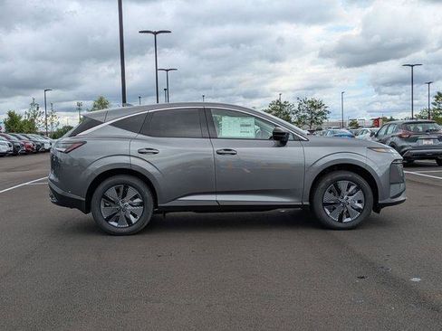 Used 2025 Nissan Murano SL AWD/4WD image 2