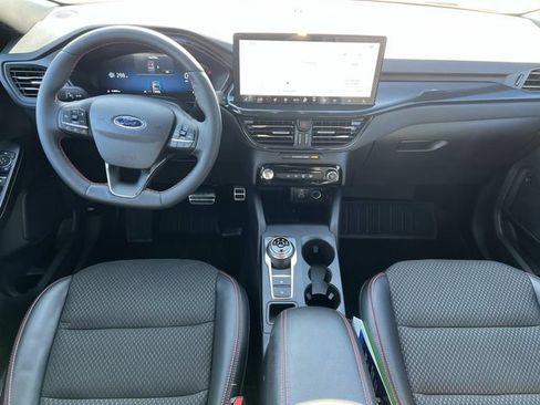 Certified 2024 Ford Escape ST-Line Select w/ Tech Pack #2 AWD/4WD image 15