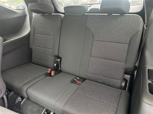 New 2026 Chevrolet Traverse LT w/ Sun and Wheel Package image 5