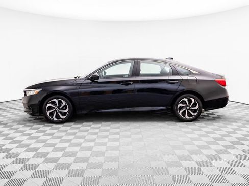 Certified 2018 Honda Accord LX image 2