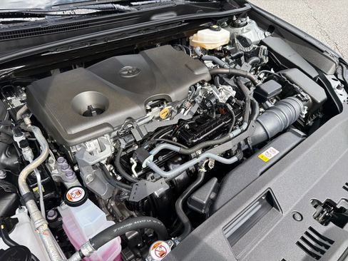 Certified 2025 Toyota Camry SE FWD image 21