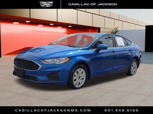 Used 2020 Ford Fusion S FWD image 1