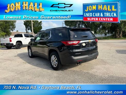 Used 2020 Chevrolet Traverse LT FWD image 7