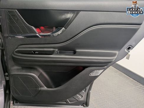 Used 2022 Lincoln Corsair AWD w/ Premium Package image 29