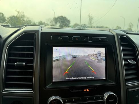 Used 2021 Ford Expedition XLT RWD image 17