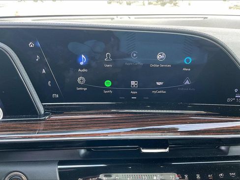 Used 2023 Cadillac Escalade Luxury AWD/4WD image 33