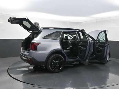 Used 2024 Kia Sorento X-Line EX image 40