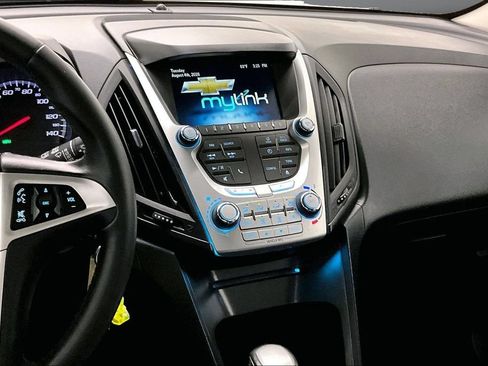 Used 2015 Chevrolet Equinox LT w/ Driver Convenience Package FWD image 9