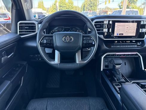 Used 2024 Toyota Tundra SR5 w/ SR5 Premium Package AWD/4WD image 17