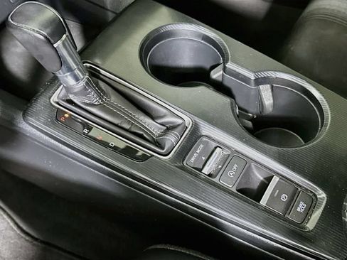 Used 2023 Honda Civic Sport image 18
