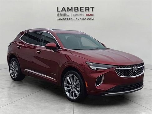 Used 2023 Buick Envision Avenir image 4