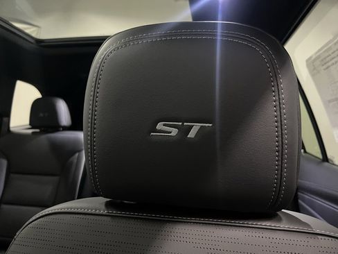 New 2026 Buick Enclave Sport Touring image 24