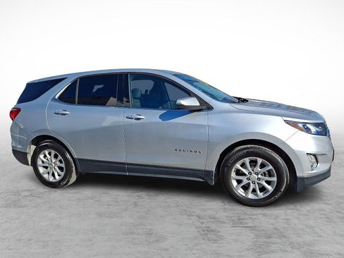 Used 2018 Chevrolet Equinox LT image 8