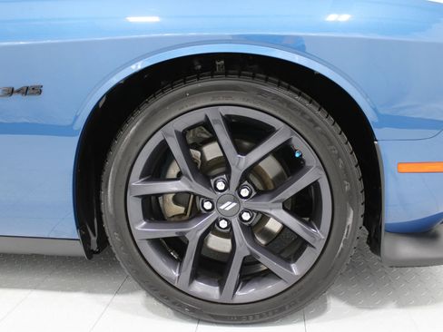 Used 2023 Dodge Challenger R/T w/ Blacktop Package RWD image 5
