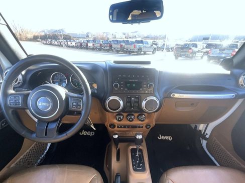 Used 2013 Jeep Wrangler Unlimited Sahara w/ Dual Top Group image 13