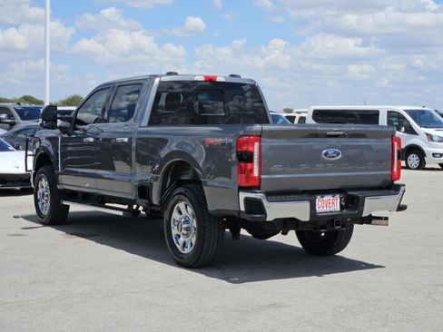 Used 2024 Ford F250 Lariat w/ Chrome Package AWD/4WD image 7
