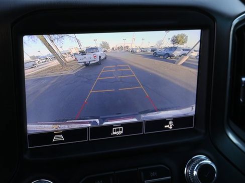 Used 2022 GMC Sierra 2500 AT4 image 5