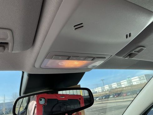 Used 2020 Chevrolet Trax LS image 23