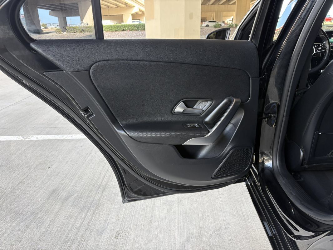 Used 2020 Mercedes-Benz A 220 image 22