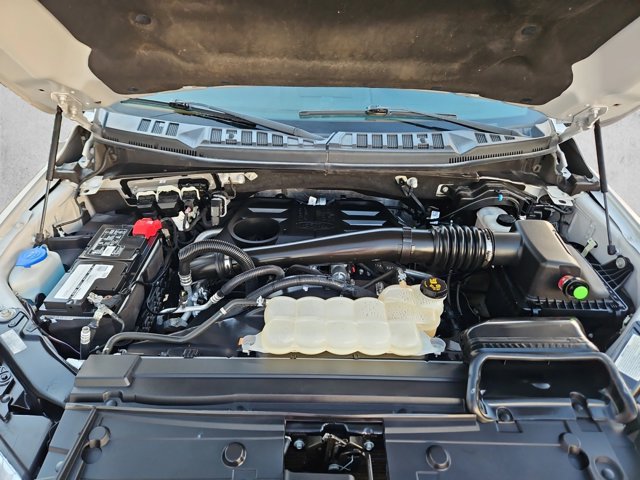 Used 2018 Ford F150 Platinum w/ Technology Package AWD/4WD image 26