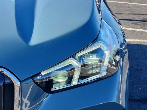 Certified 2023 BMW X1 xDrive28i w/ Convenience Package image 9