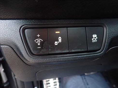Used 2024 Kia Forte GT-Line FWD image 9