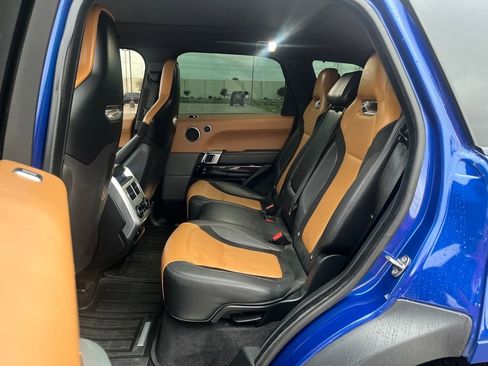 Used 2019 Land Rover Range Rover Sport SVR image 28