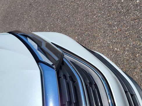 Used 2023 Volkswagen Jetta SE FWD image 7