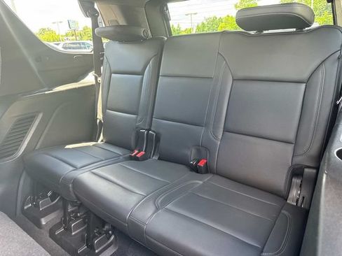 Used 2021 Chevrolet Tahoe LT w/ LT Signature Package AWD/4WD image 17