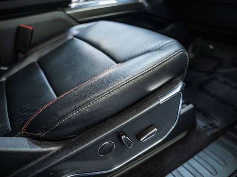 Certified 2023 Ford F150 Lariat w/ Equipment Group 502A High image 41