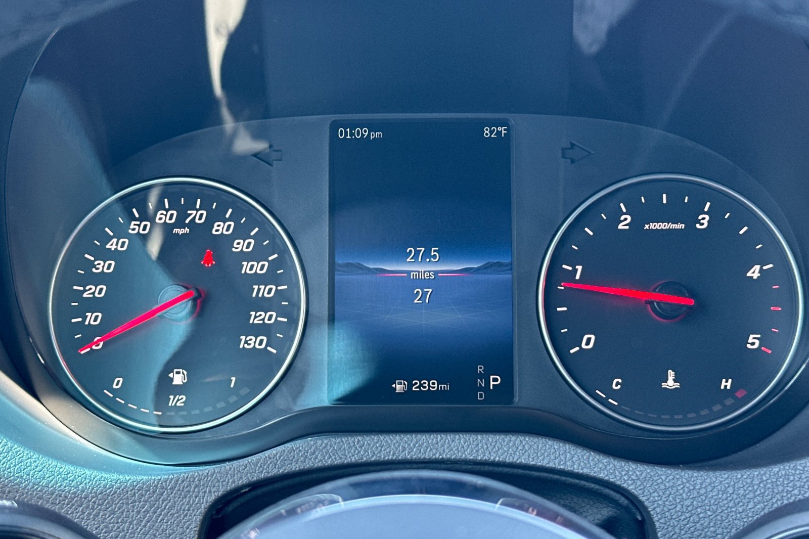 Used 2025 Mercedes-Benz Sprinter 2500 image 25