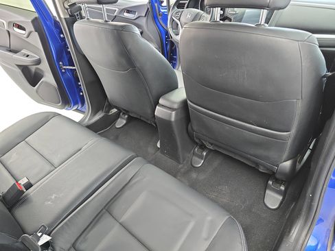 Used 2017 Honda Fit EX-L image 11