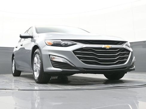 Used 2024 Chevrolet Malibu LS image 43
