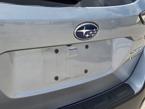 Certified 2025 Subaru Outback Touring XT AWD/4WD image 9