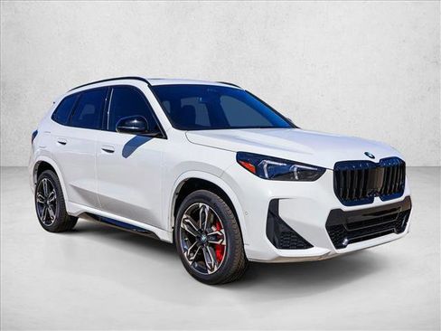 New 2026 BMW X1 xDrive28i AWD/4WD image 3