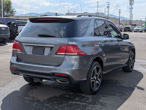 Used 2017 Mercedes-Benz GLE 400 4MATIC image 5