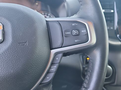 Used 2023 RAM 1500 Big Horn AWD/4WD image 28