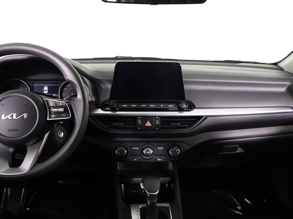 Certified 2024 Kia Forte LXS w/ LXS Technology Package FWD image 33
