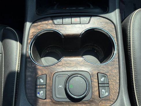 Used 2020 GMC Acadia Denali AWD/4WD image 20
