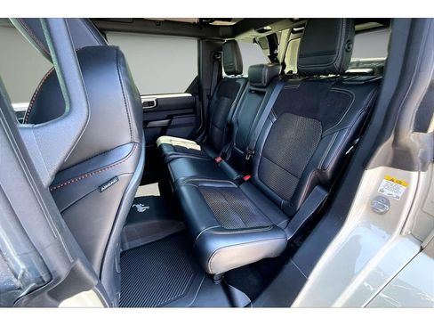 Used 2025 Ford Bronco Raptor AWD/4WD image 32