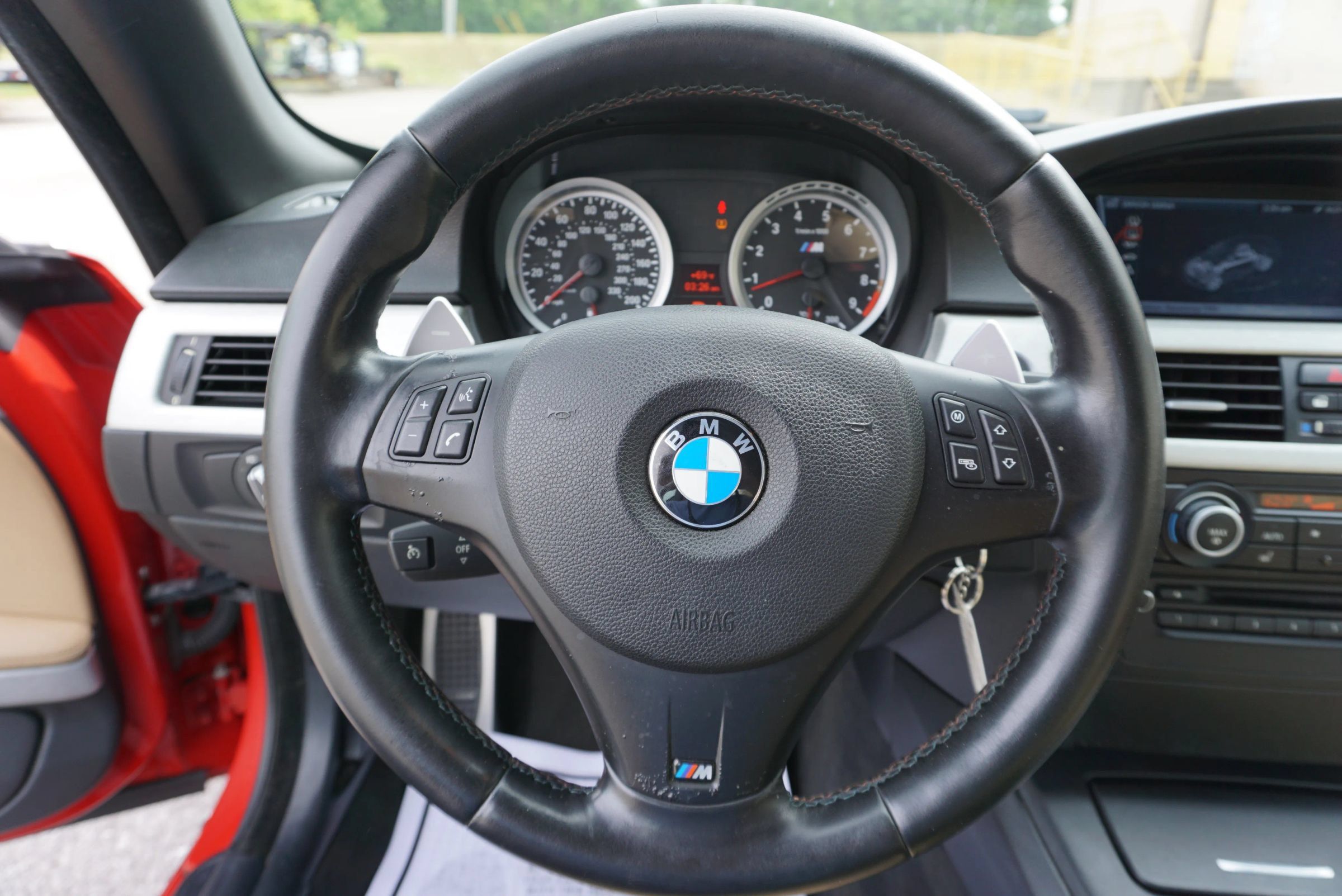 Used 2010 BMW M3 Convertible RWD image 21