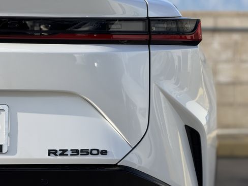 New 2026 Lexus RZ 350e 2WD image 12