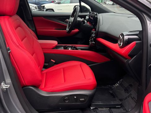 Used 2025 Chevrolet Blazer EV SS image 10