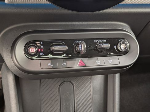 New 2025 MINI Cooper S image 15