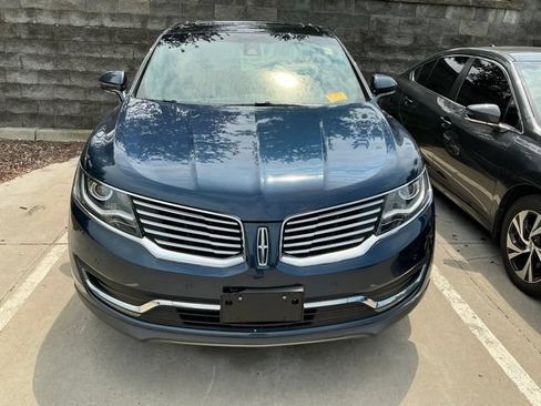 Used 2017 Lincoln MKX Reserve FWD image 4